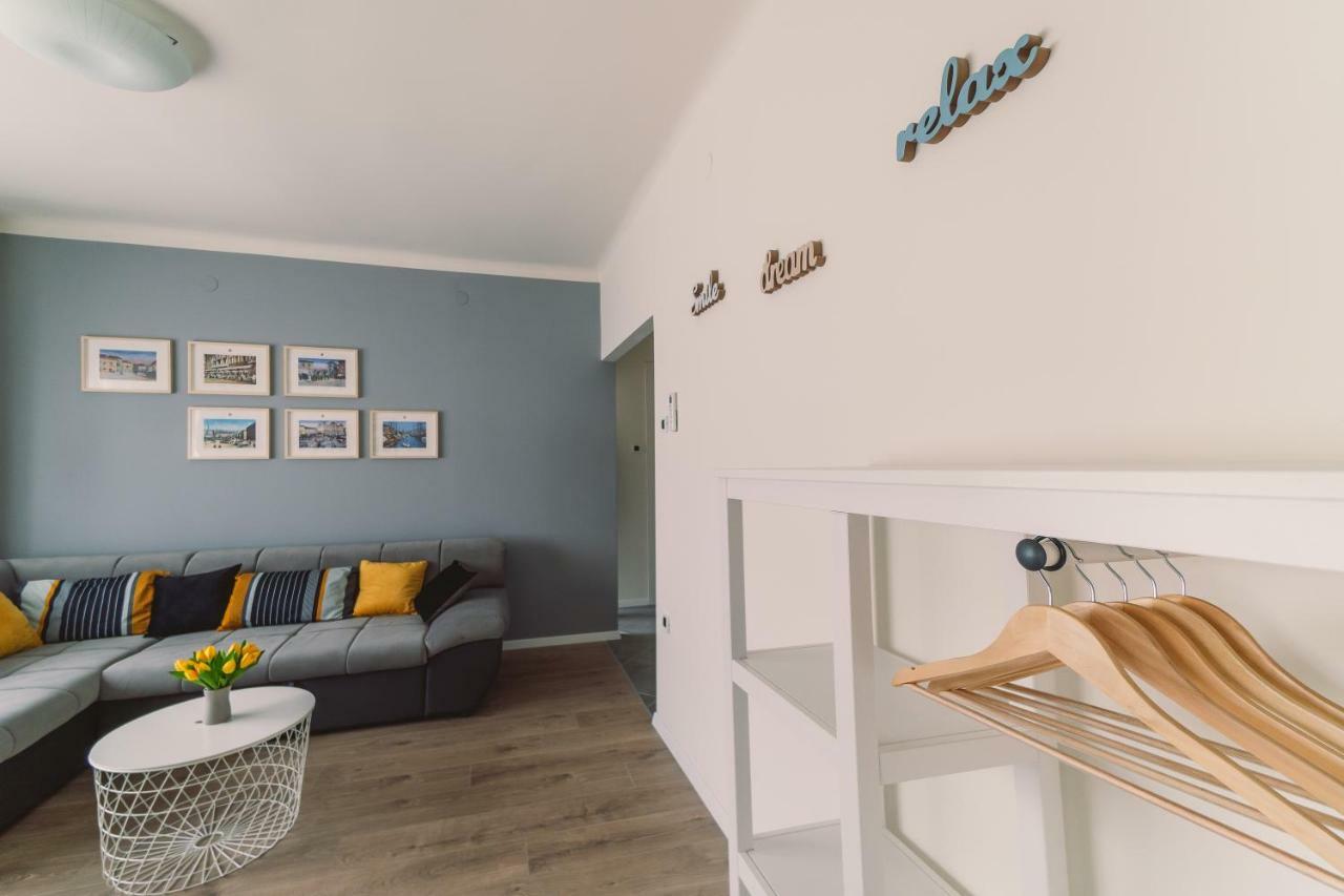 Point Rijeka Apartment ภายนอก รูปภาพ