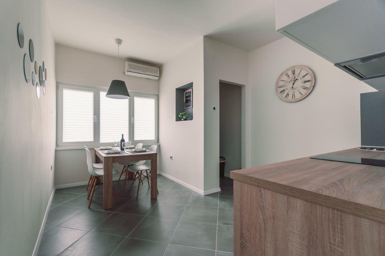 Point Rijeka Apartment ภายนอก รูปภาพ